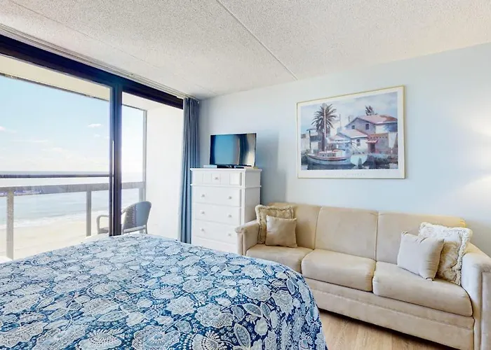 Golden Sands 809